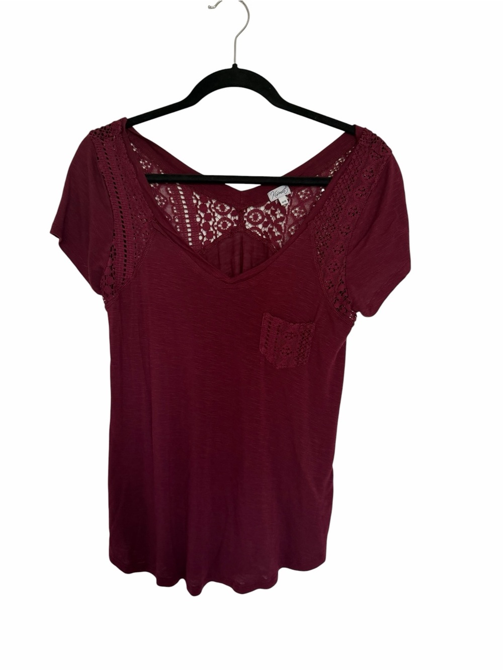 Kismet Burgundy Crochet Lace Back Short Sleeve Top Medium